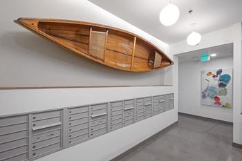 Luxer package room